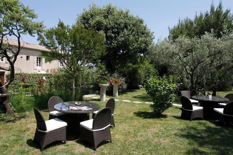 فندق Mas Des Carassins