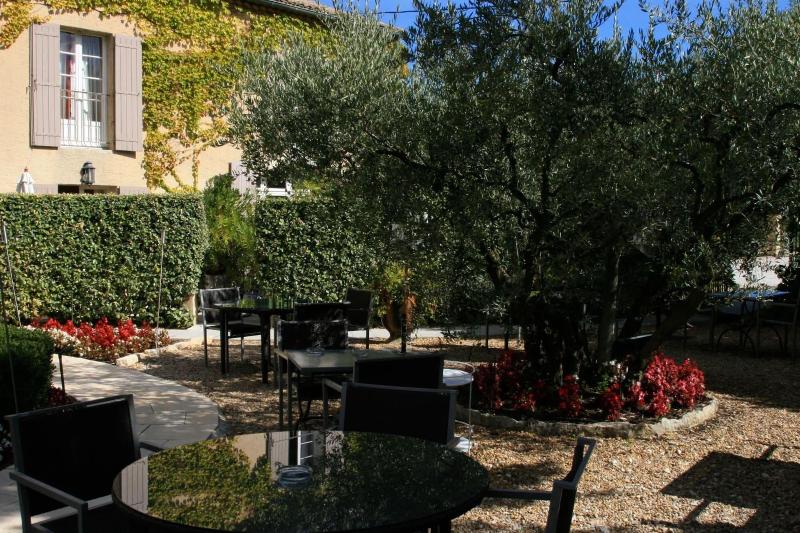 ホテル Mas Des Carassins