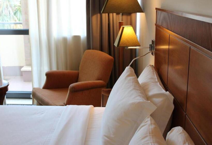 ホテル Mercure Leonardo Da Vinci Rome Airport