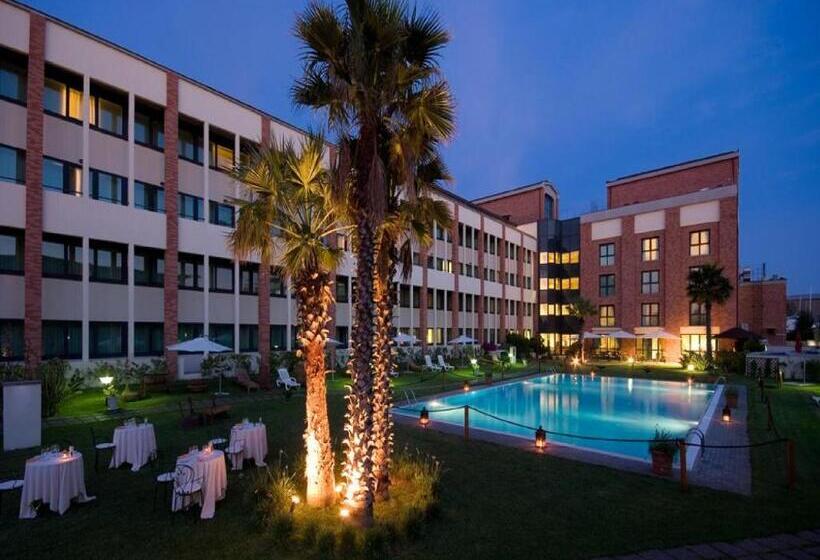 ホテル Mercure Leonardo Da Vinci Rome Airport