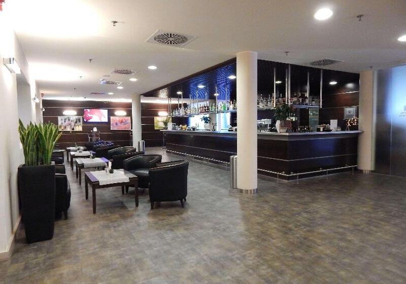 ホテル Mercure Leonardo Da Vinci Rome Airport