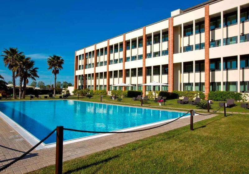 ホテル Mercure Leonardo Da Vinci Rome Airport