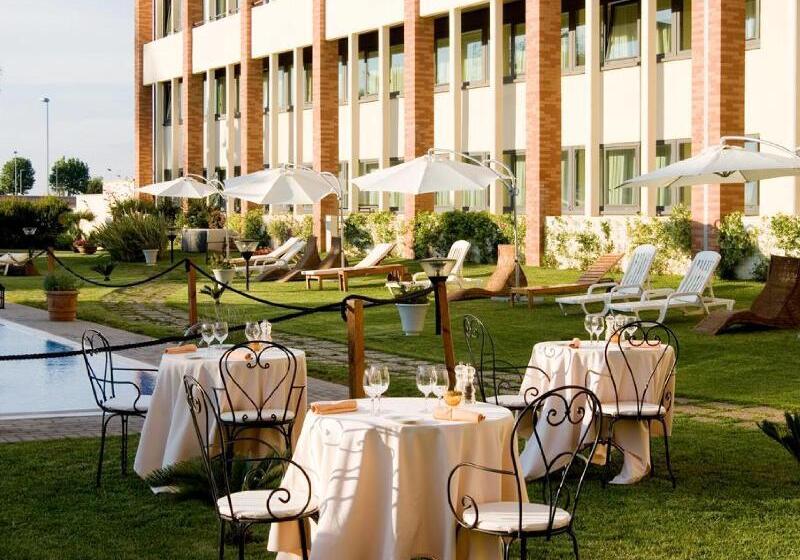 ホテル Mercure Leonardo Da Vinci Rome Airport