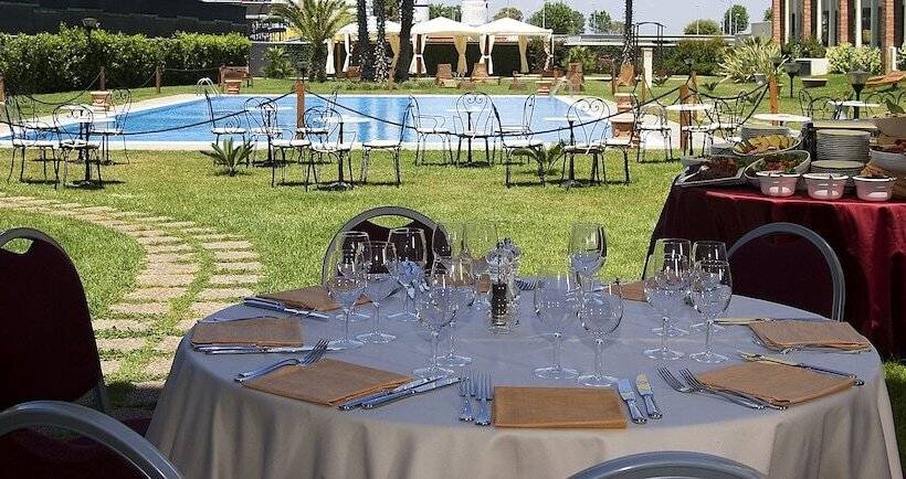 ホテル Mercure Leonardo Da Vinci Rome Airport