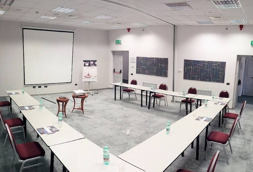 ホテル Mercure Leonardo Da Vinci Rome Airport