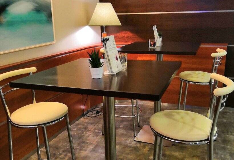 ホテル Mercure Leonardo Da Vinci Rome Airport