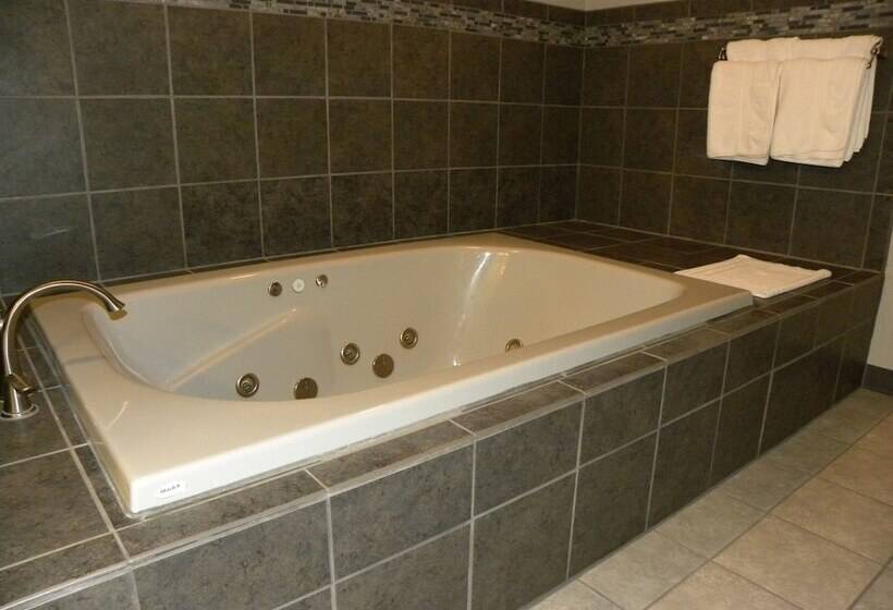 فندق New Victorian Inn & Suites Kearney