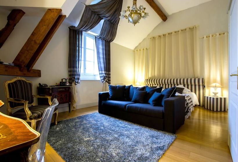 Отель Pavillon Du Chateau