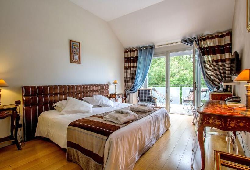 Отель Pavillon Du Chateau