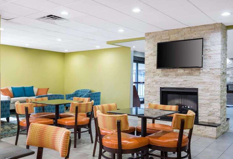 فندق Quality Inn & Suites Arnold   St Louis