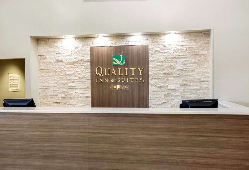 Отель Quality Inn & Suites Arnold St Louis