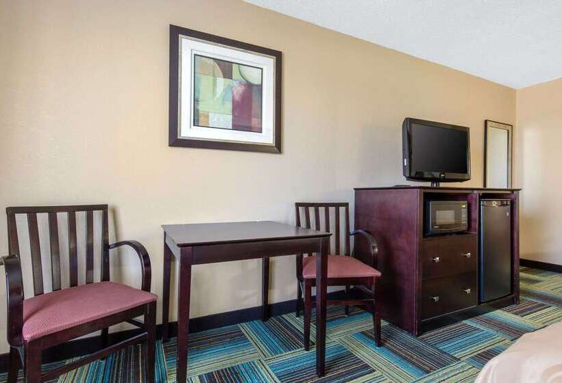 فندق Quality Inn & Suites Arnold   St Louis