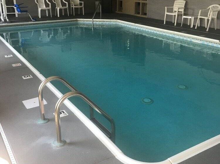 فندق Quality Inn & Suites Arnold   St Louis