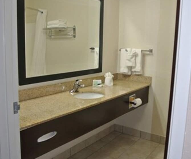 فندق Quality Inn & Suites Arnold   St Louis