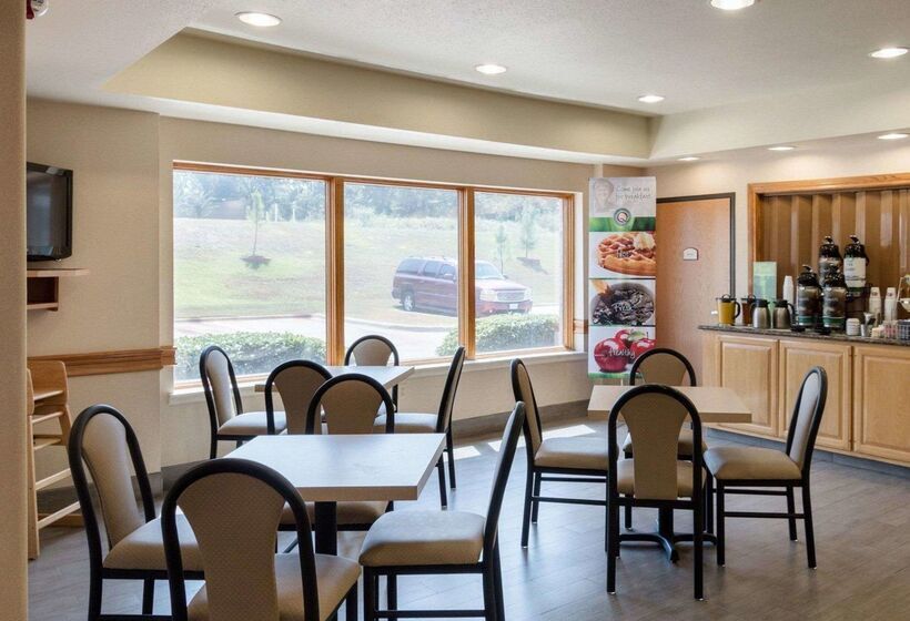 Отель Quality Inn Buffalo