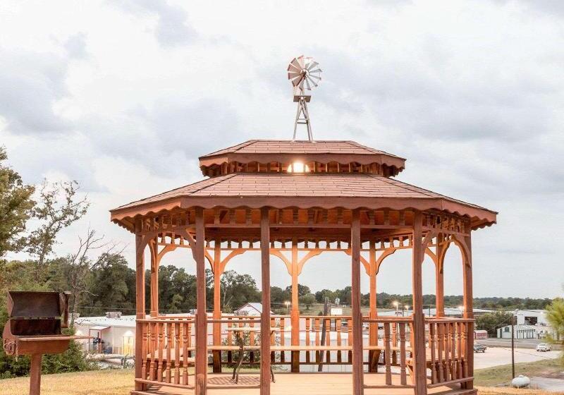 Отель Quality Inn Buffalo