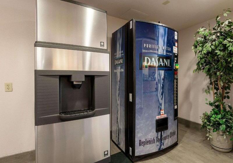 Отель Quality Inn Buffalo