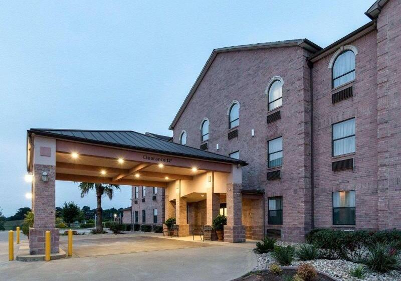 Отель Quality Inn Buffalo