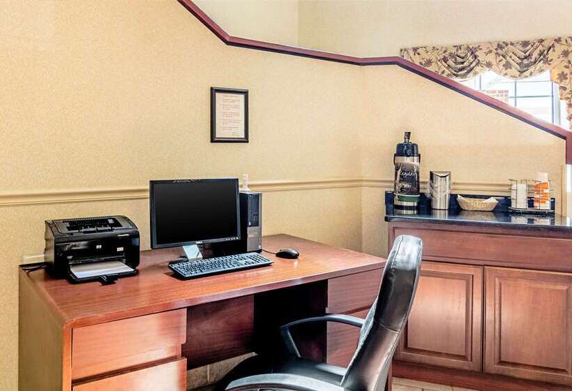 בית מלון כפרי Quality Inn Burkeville Hwy 360 & 460