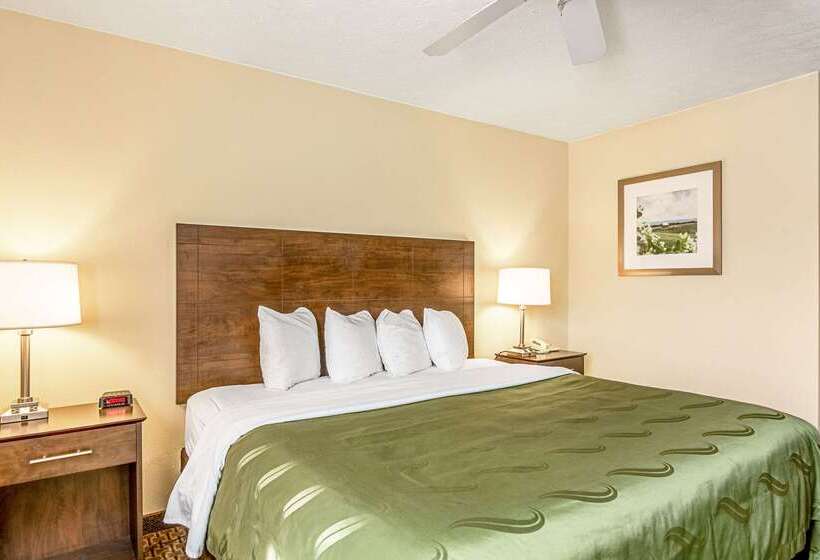 فندق Quality Inn Burkeville Hwy 360 & 460