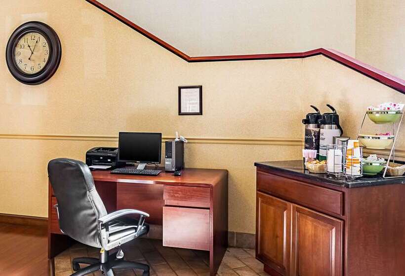 בית מלון כפרי Quality Inn Burkeville Hwy 360 & 460