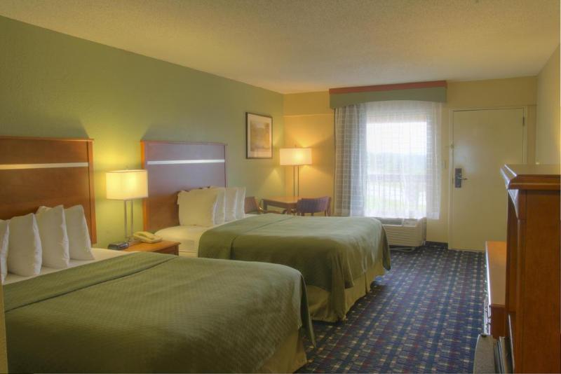 Отель Quality Inn