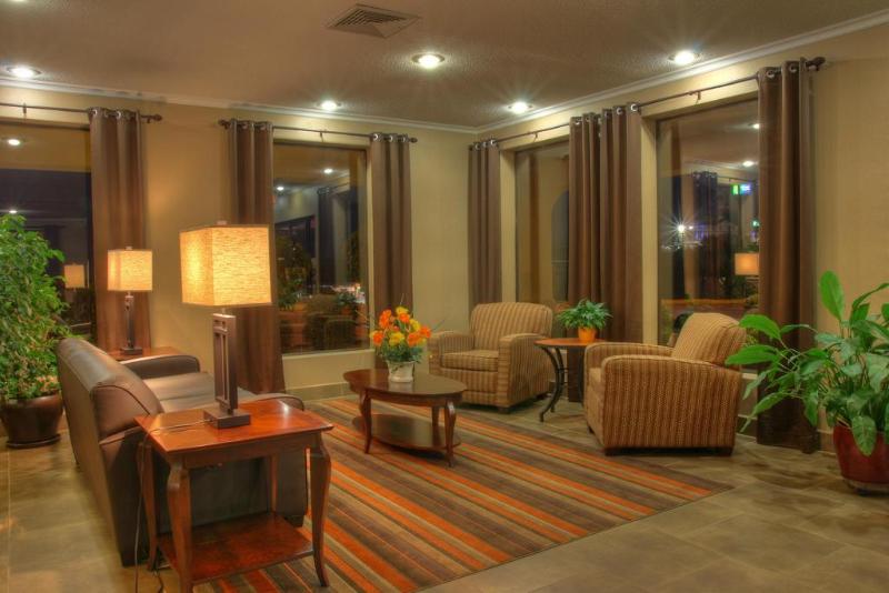 فندق Quality Inn