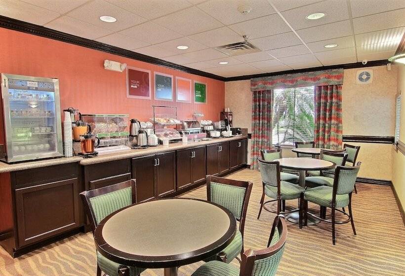 호텔 Quality Inn Ingleside  Corpus Christi