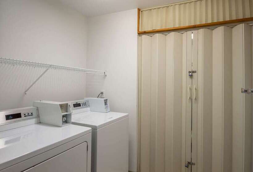 فندق Quality Inn