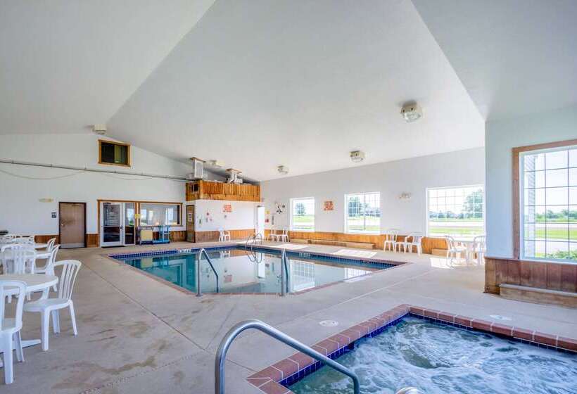 فندق Quality Inn