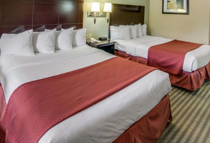 ホテル Quality Inn Mt. Pleasant