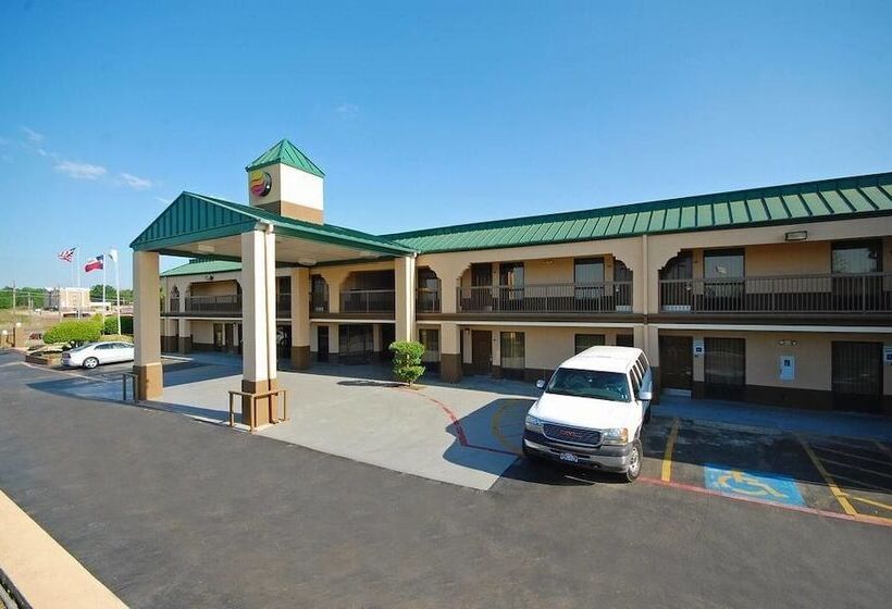 ホテル Quality Inn Mt. Pleasant