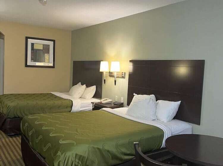 ホテル Quality Inn Mt. Pleasant