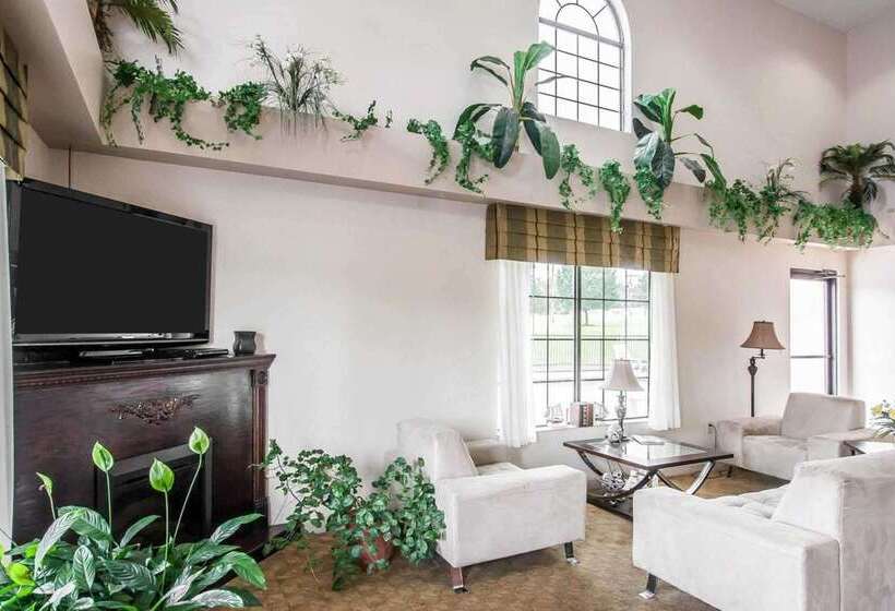 فندق Quality Inn Savannah South