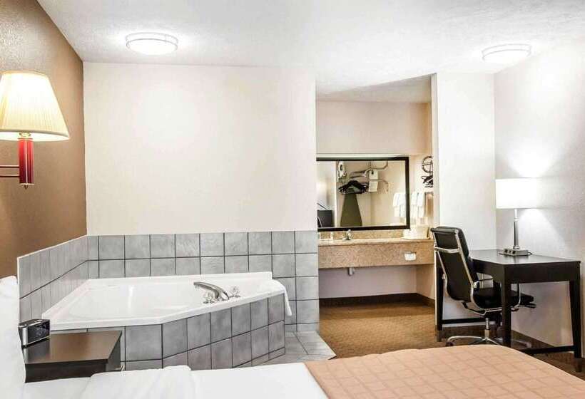 فندق Quality Inn Savannah South