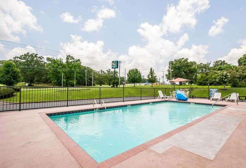 فندق Quality Inn Savannah South