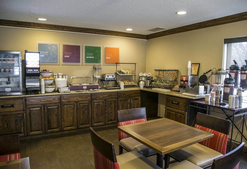 酒店 Quality Inn & Suites