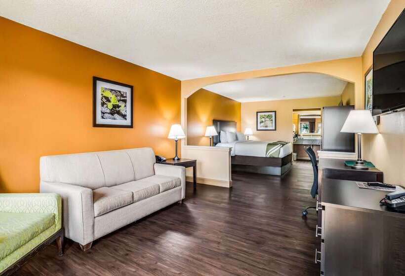 فندق Quality Inn & Suites Corinth West
