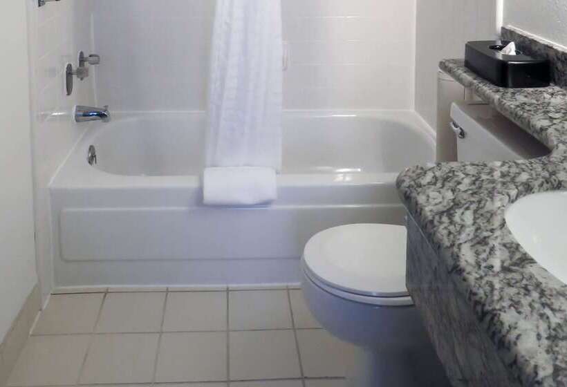 فندق Quality Inn & Suites Everett