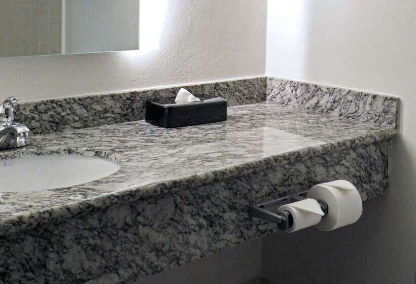 فندق Quality Inn & Suites Everett