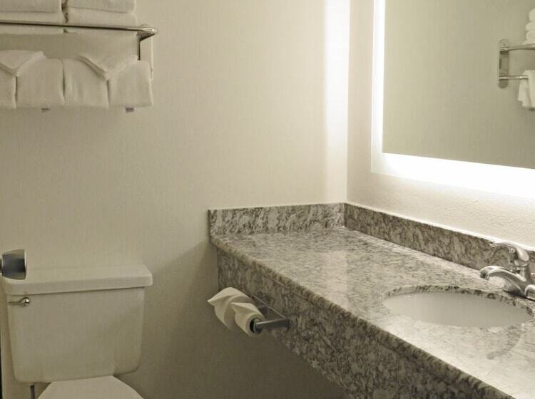 فندق Quality Inn & Suites Everett