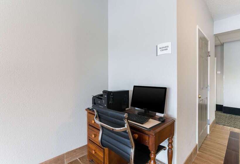 فندق Quality Inn & Suites