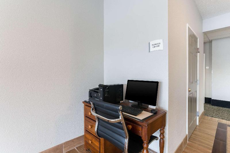 فندق Quality Inn & Suites