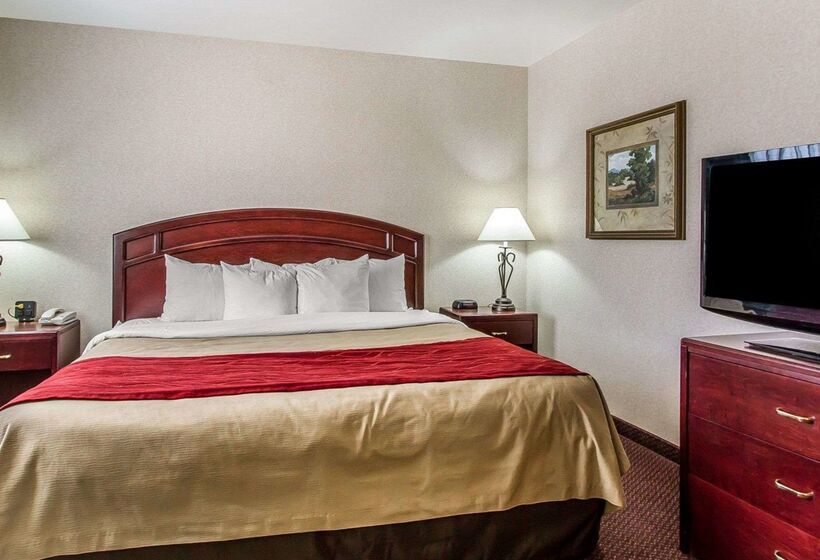 فندق Quality Inn & Suites Fort Madison Near Hwy 61