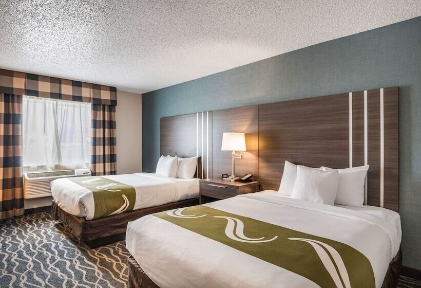 هتل Quality Inn & Suites