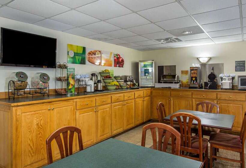 Отель Quality Inn Surfside Myrtle Beach