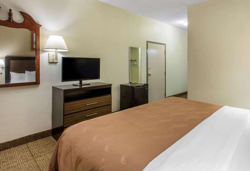 Отель Quality Inn Surfside Myrtle Beach