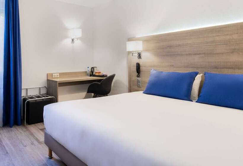 هتل Le Circuit Le Mans