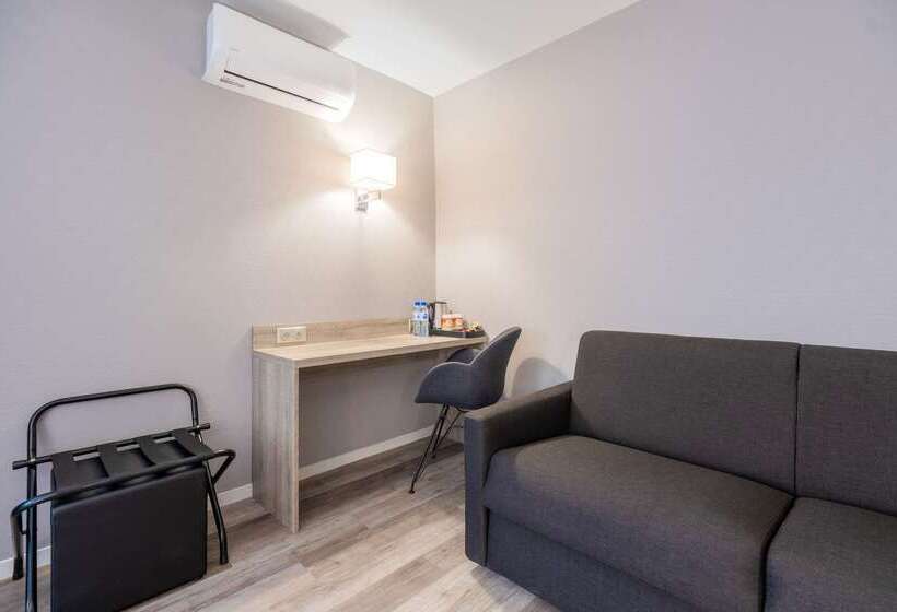 هتل Le Circuit Le Mans