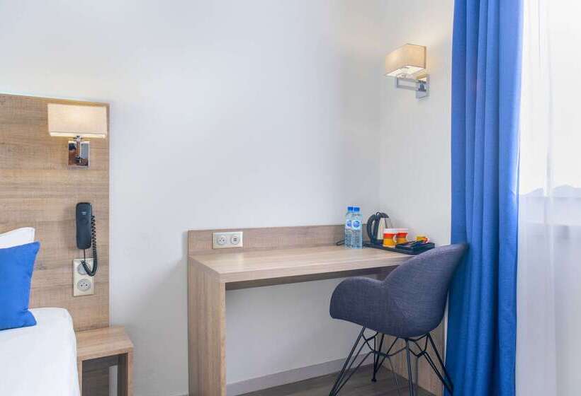 هتل Le Circuit Le Mans